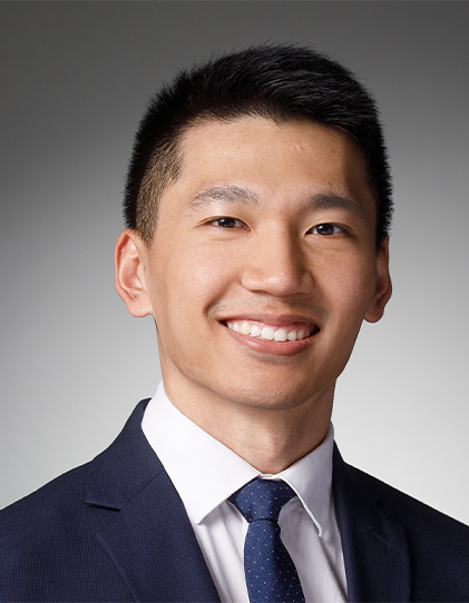 Naperville Illinois pediatric dentist Doctor Xe