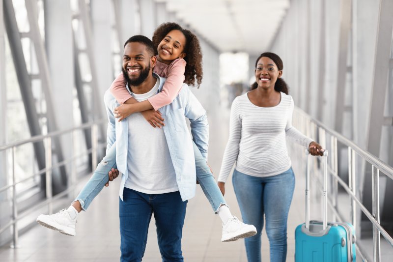Invisalign patient traveling with family